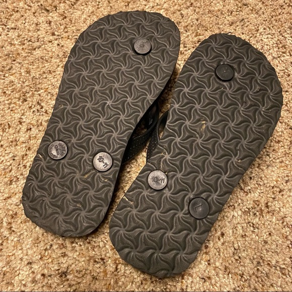 3/$12 Underwater Flip Flops - Picture 3 of 4
